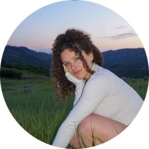 Cassaundra "Cass" Peterinelli bio